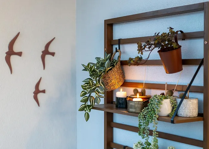 Cityscape Apartment *